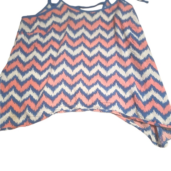 Tank top - Picture 2 of 5